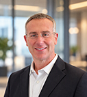 Dan Levinson headshot