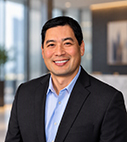 Robert Hernandez headshot